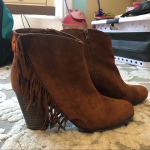 Brown suede fringe booties